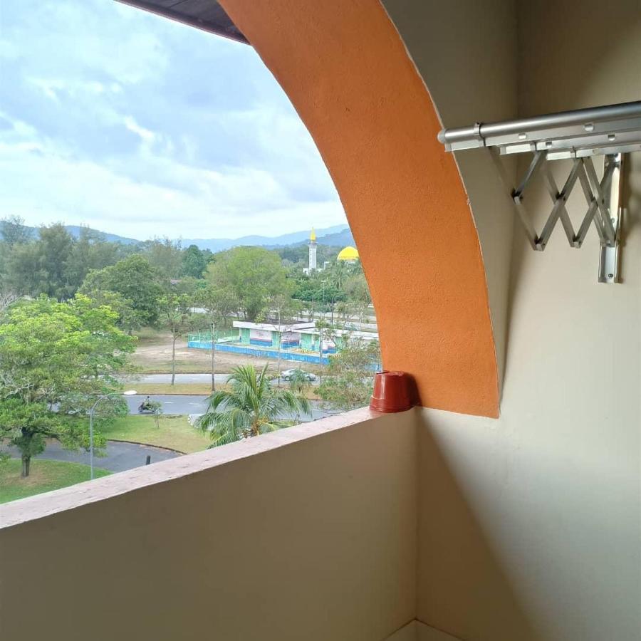 Kerteh Apartment Экстерьер фото